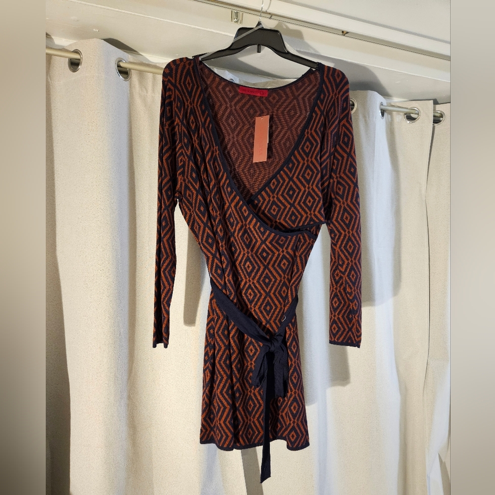 Love Scarlett Women's Sweater Dress With Belt Size XL NWT